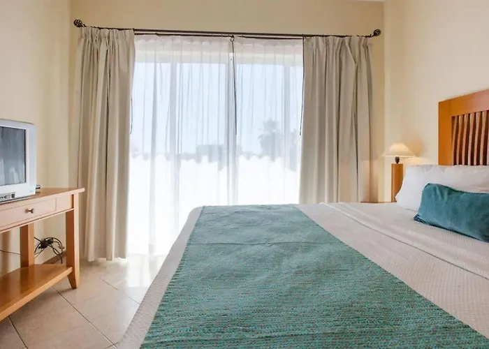 El Ameyal And Family Hotel